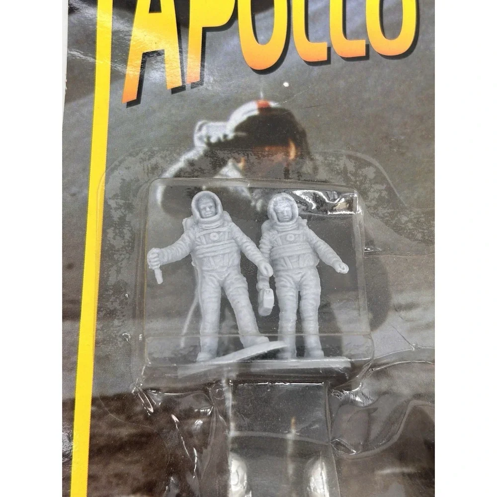 1998 Action Products Space Adventures Apollo Mission Astronaut Rover Toy Set